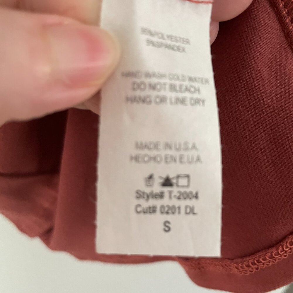 Magic Fit Soft T Women's Small Crewneck T-Shirt Wine Burgundy Made in USA - Picture 5 of 6